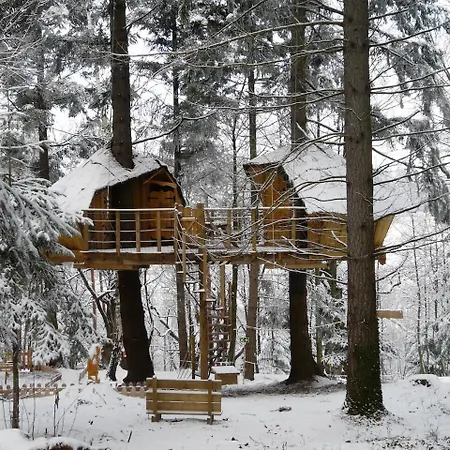 Les De Labrousse Chata Saint-Julien-Labrousse