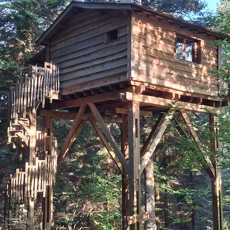 Les De Labrousse Lodge Saint-Julien-Labrousse