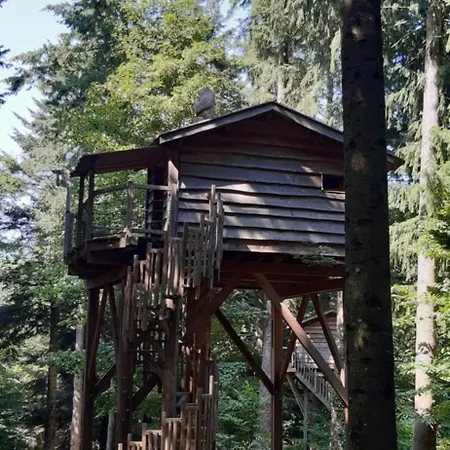 Les De Labrousse Saint-Julien-Labrousse
