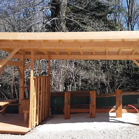 Lodge Les De Labrousse